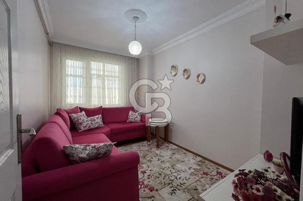 Maltepe Fındıklı'da üniversiteye 3 dakika balkonlu Ara kat 3+1