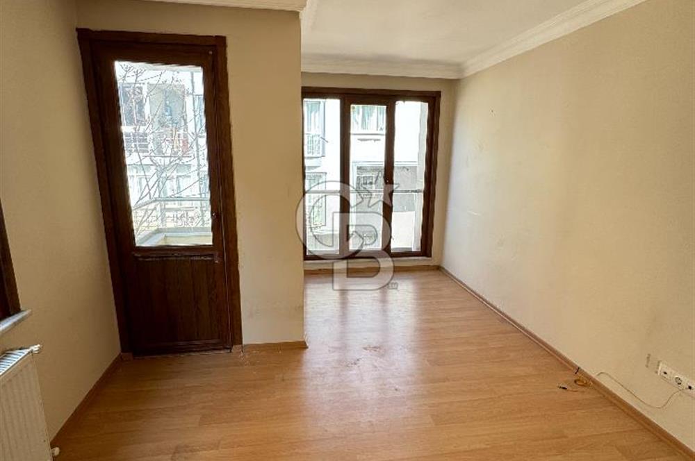 ÇEKMEKÖY MERKEZ MAHALLESİ'NDE SATILIK 2+1 DAİRE