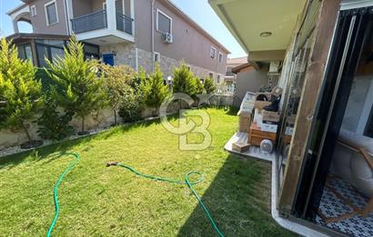 Foça Rüzgar Evleri Sitesinde Kiralık 2+1 Bahçeli Dubleks Villa