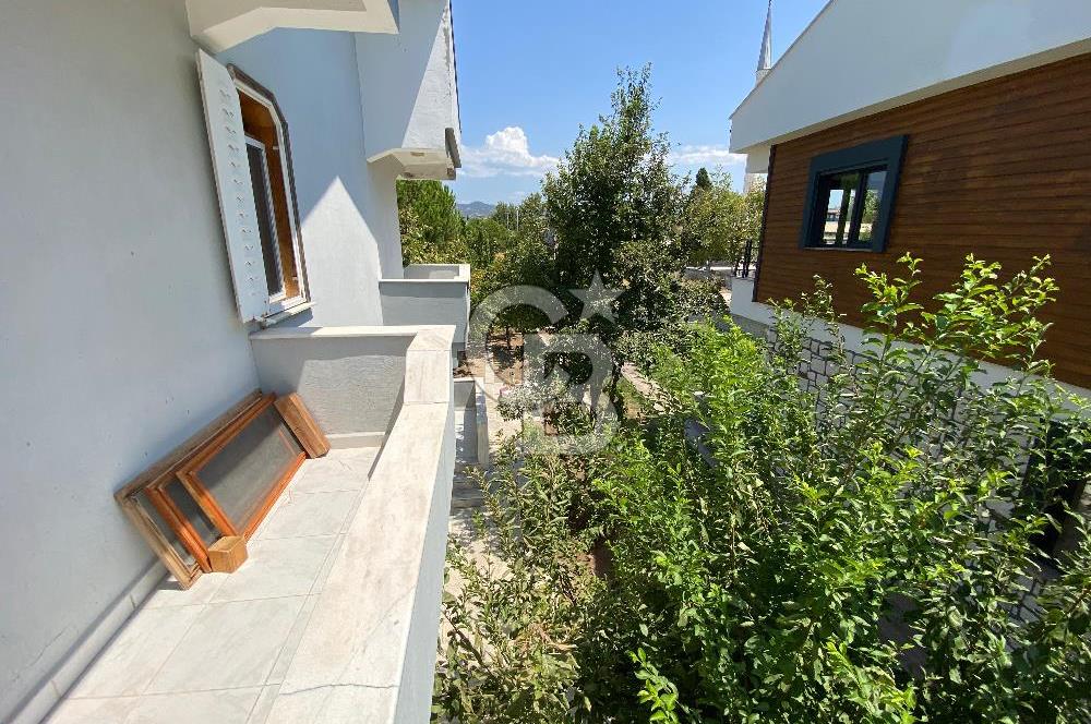 GÜLKENT'te GENİŞ BAHÇELİ&AYRI MUTFAKLI 3+1 MÜSTAKİL VİLLA
