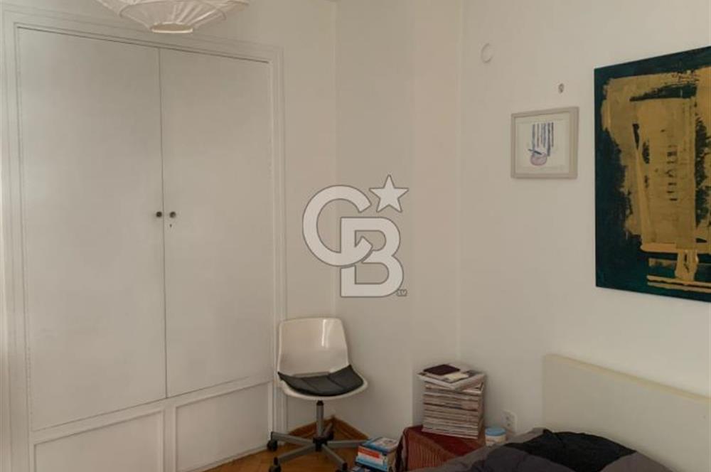 CİHANGİR'DE KEYİFLİ SATILIK DAİRE