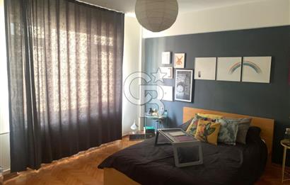 CİHANGİR'DE KEYİFLİ SATILIK DAİRE