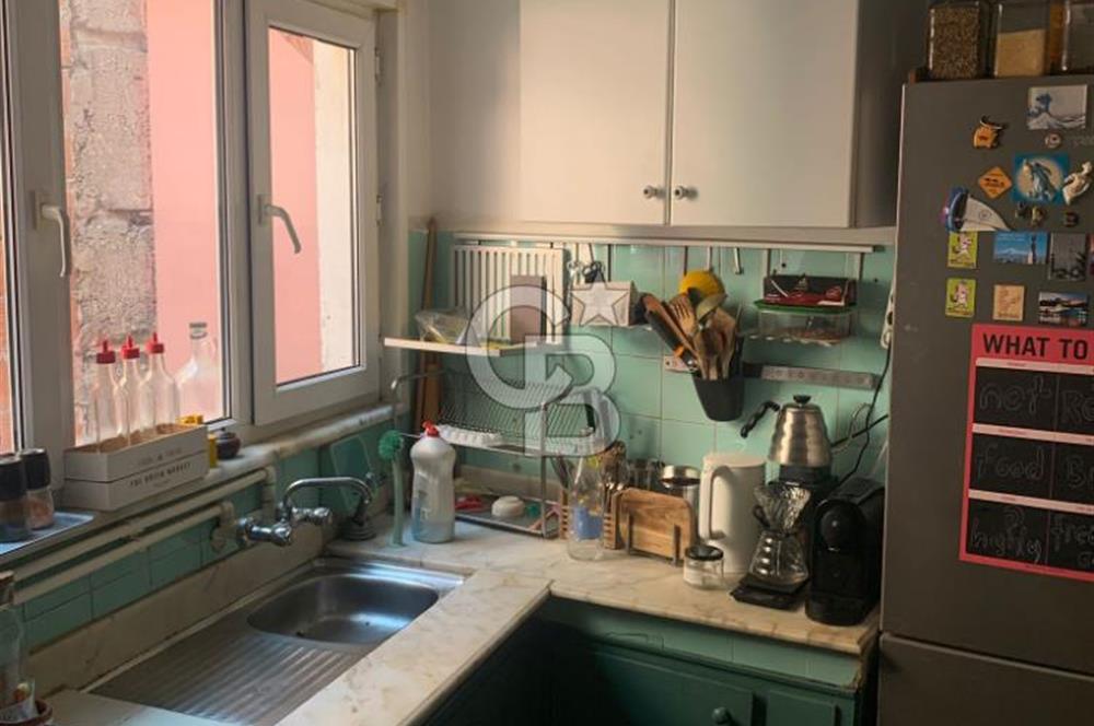 CİHANGİR'DE KEYİFLİ SATILIK DAİRE