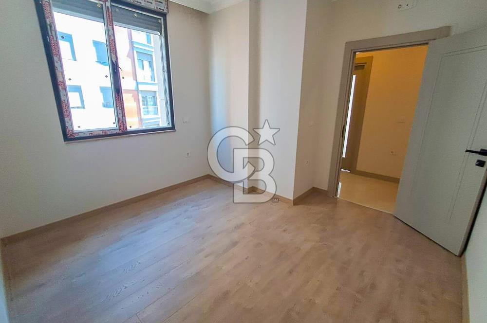 SATILIK 2+1 BOSTANCI ALİ NİHAT TARLAN CADDE CEPHELİ 