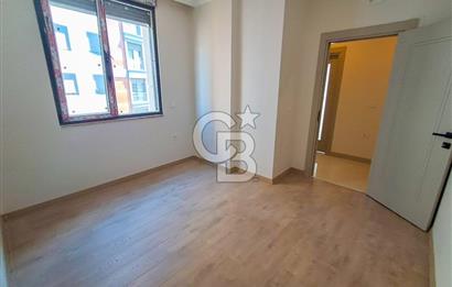 SATILIK 2+1 BOSTANCI ALİ NİHAT TARLAN CADDE CEPHELİ 