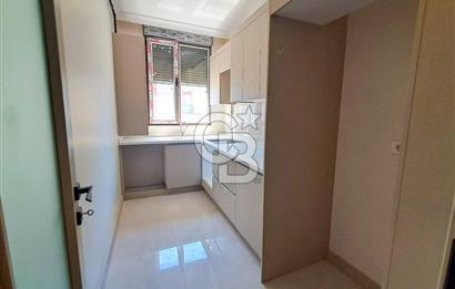 SATILIK 2+1 BOSTANCI ALİ NİHAT TARLAN CADDE CEPHELİ 