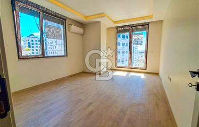 SATILIK 2+1 BOSTANCI ALİ NİHAT TARLAN CADDE CEPHELİ 