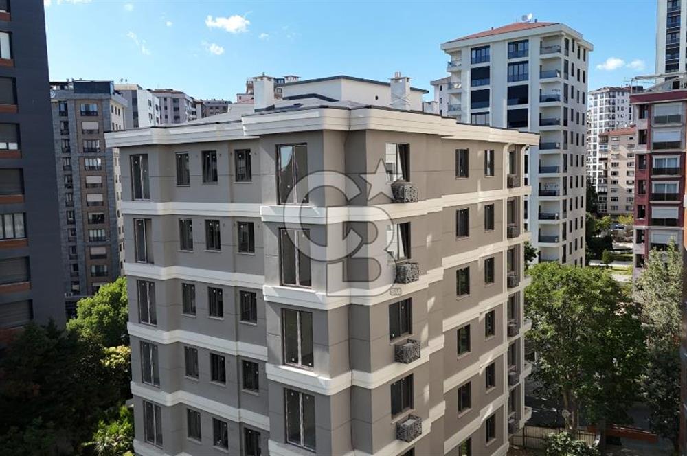 SATILIK 2+1 BOSTANCI ALİ NİHAT TARLAN CADDE CEPHELİ 