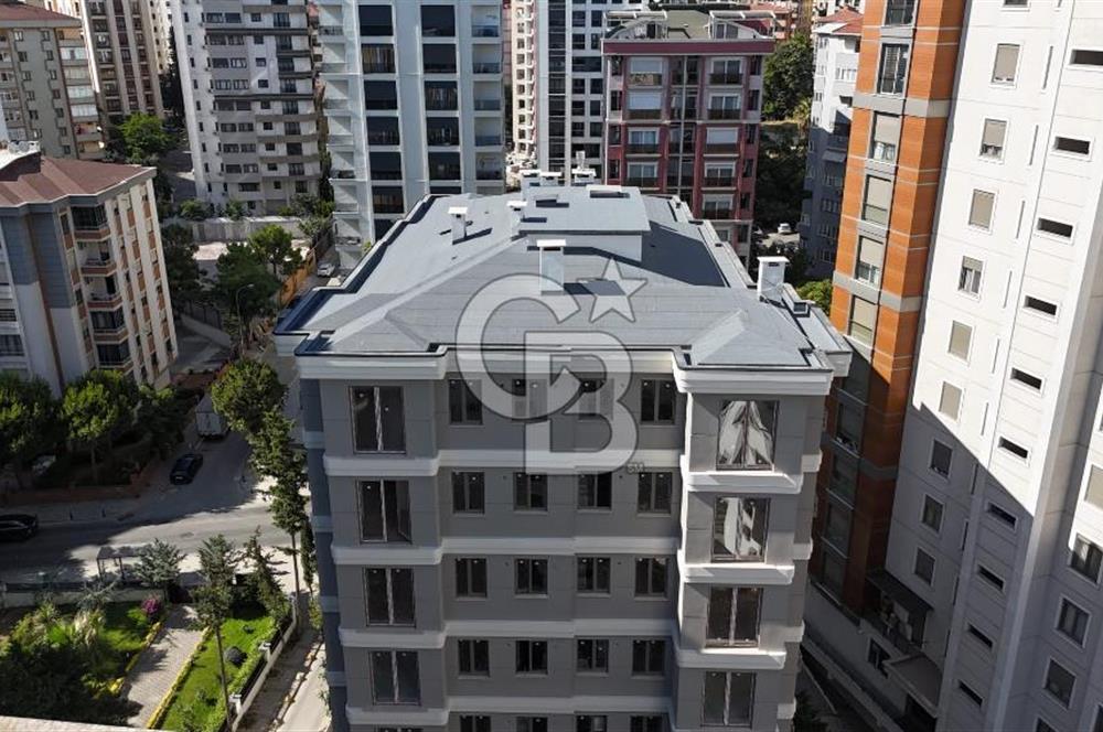 SATILIK 2+1 BOSTANCI ALİ NİHAT TARLAN CADDE CEPHELİ 