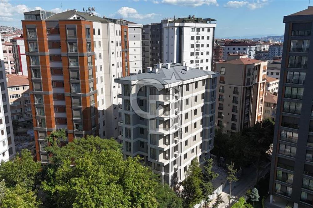 SATILIK 2+1 BOSTANCI ALİ NİHAT TARLAN CADDE CEPHELİ 