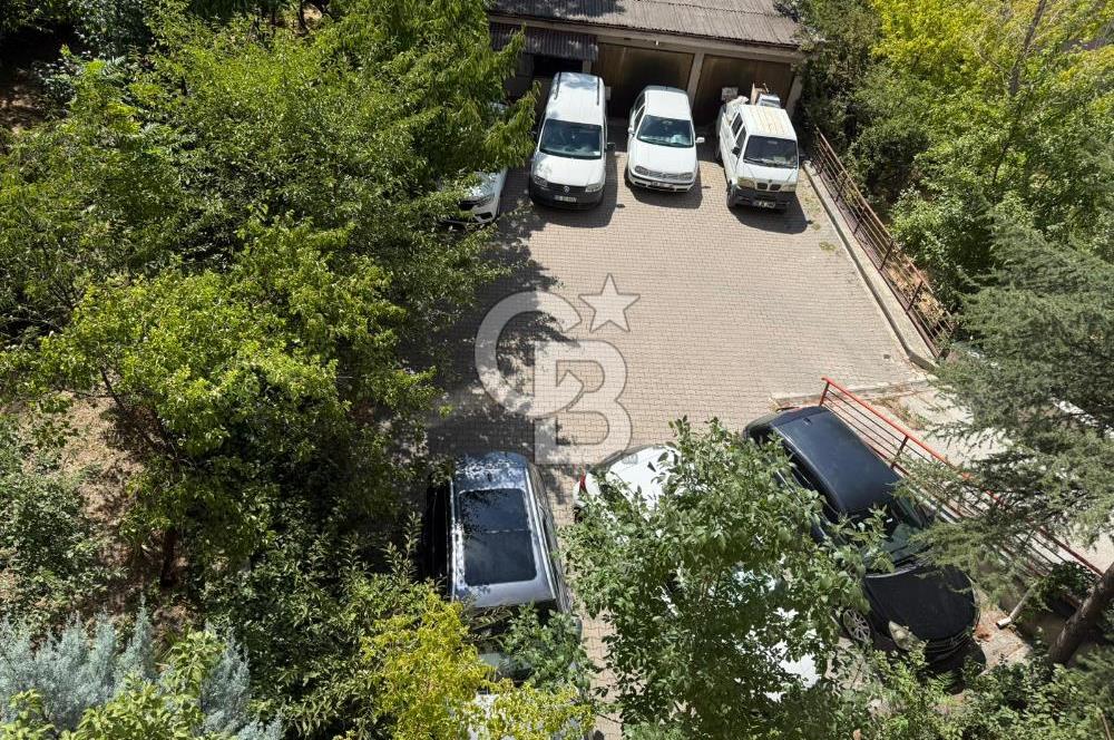 TUNALI YAKINI YALIM SOKAKTA AÇIK OTOPARKLI 3+1 KİRALIK DAİRE