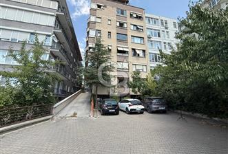 TUNALI YAKINI YALIM SOKAKTA AÇIK OTOPARKLI 3+1 KİRALIK DAİRE