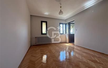 TUNALI YAKINI YALIM SOKAKTA AÇIK OTOPARKLI 3+1 KİRALIK DAİRE