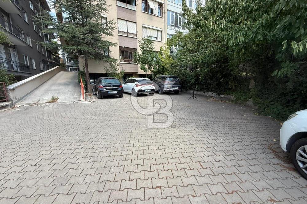TUNALI YAKINI YALIM SOKAKTA AÇIK OTOPARKLI 3+1 KİRALIK DAİRE