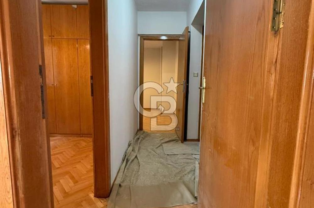 TUNALI YAKINI YALIM SOKAKTA AÇIK OTOPARKLI 3+1 KİRALIK DAİRE