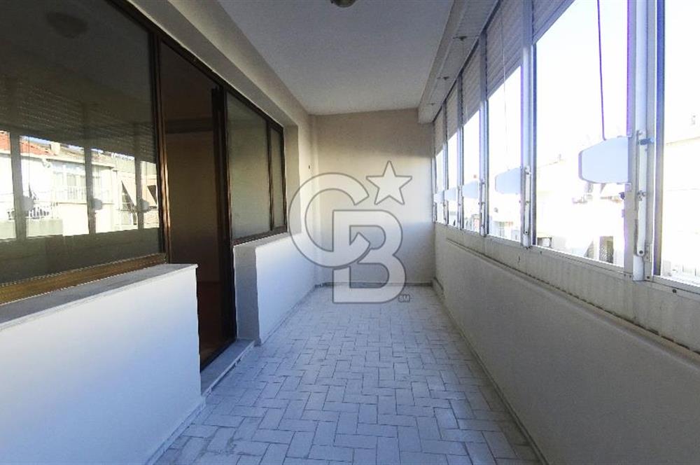 Karşıyaka Bahariye Mahallesi 3+1 Kiralık Daire