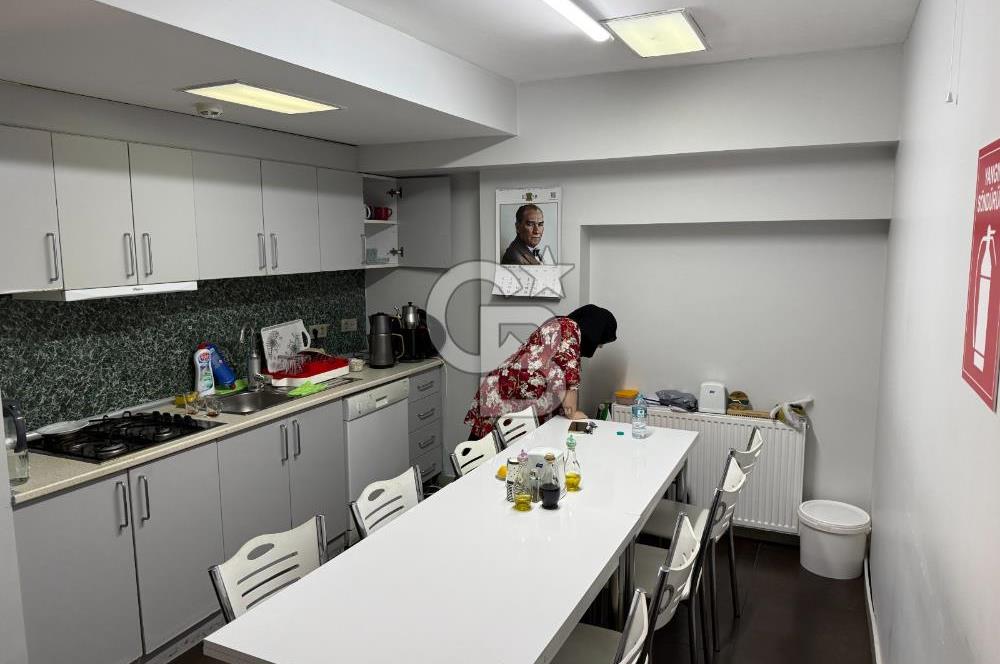 CB KOBİ'den Tuzla Deri Sanayi Satılık 850 m2 Atölye Dükkan 