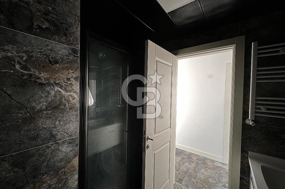 Florya Bağlıca Sitesinde 4+1 Kiralık Daire – 3. Kat Yeşillik Manzaralı