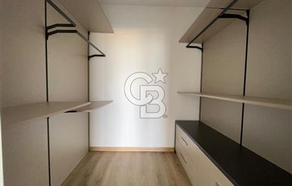 Florya Bağlıca Sitesinde 4+1 Kiralık Daire – 3. Kat Yeşillik Manzaralı