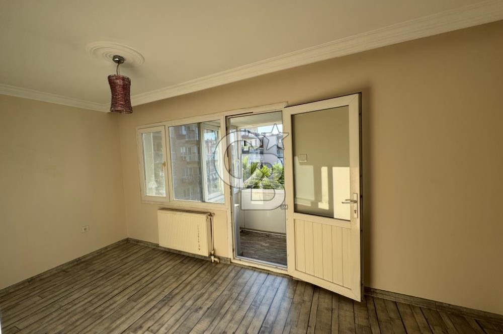 Karşıyaka Bahariye de Kiralık Geniş 2+1 Tadilatlı Daire
