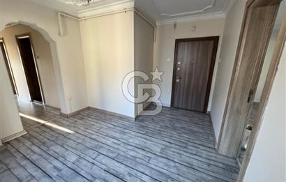 Karşıyaka Bahariye de Kiralık Geniş 2+1 Tadilatlı Daire