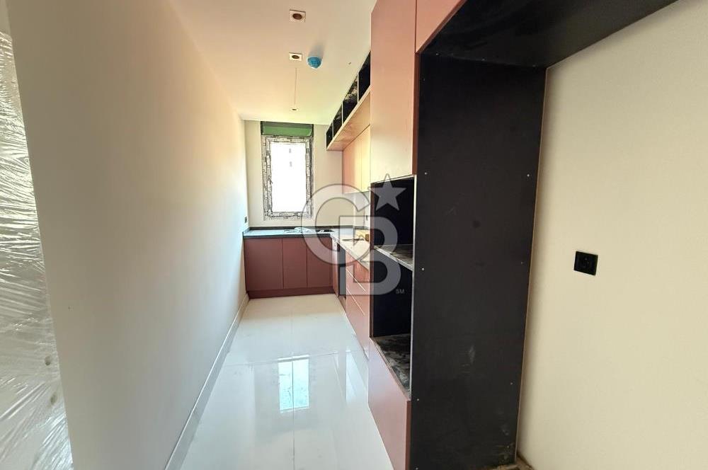 FENERYOLU MÜKEMMEL KONUMDA LÜX 2+1 DAİRE(VATANDAŞLIK İÇİN UYGUN