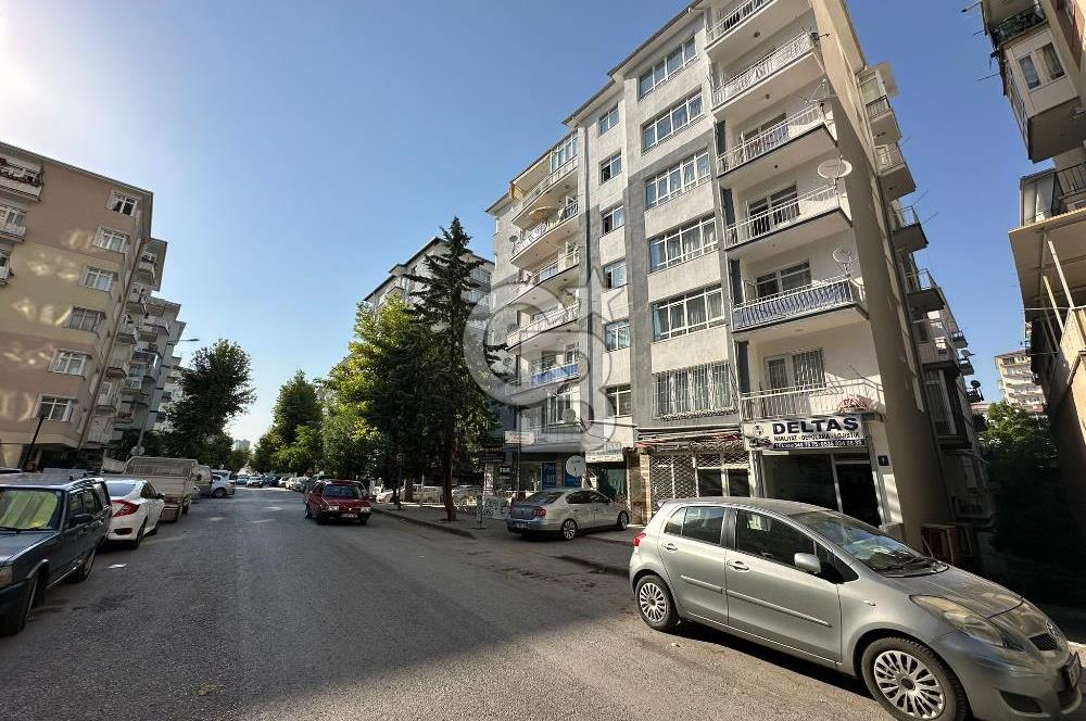 Demetevler Mahallesinde Satılık 3+1 Daire