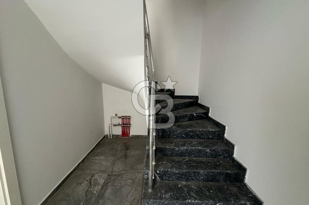 Batıkent Uğur Mumcu Mah. Emsalsiz Satılık SON KÖŞE VİLLA