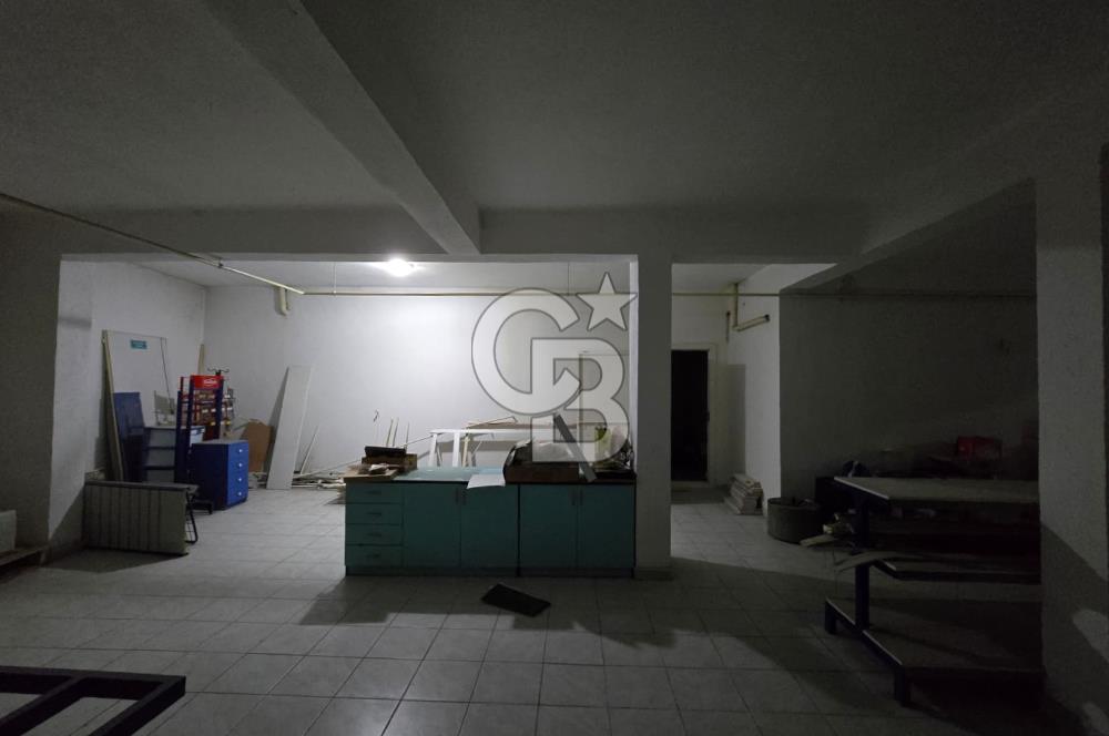 COLDWELL BANKER'DAN HARİKA KONUMLU KİRALIK KÖŞE DÜKKAN