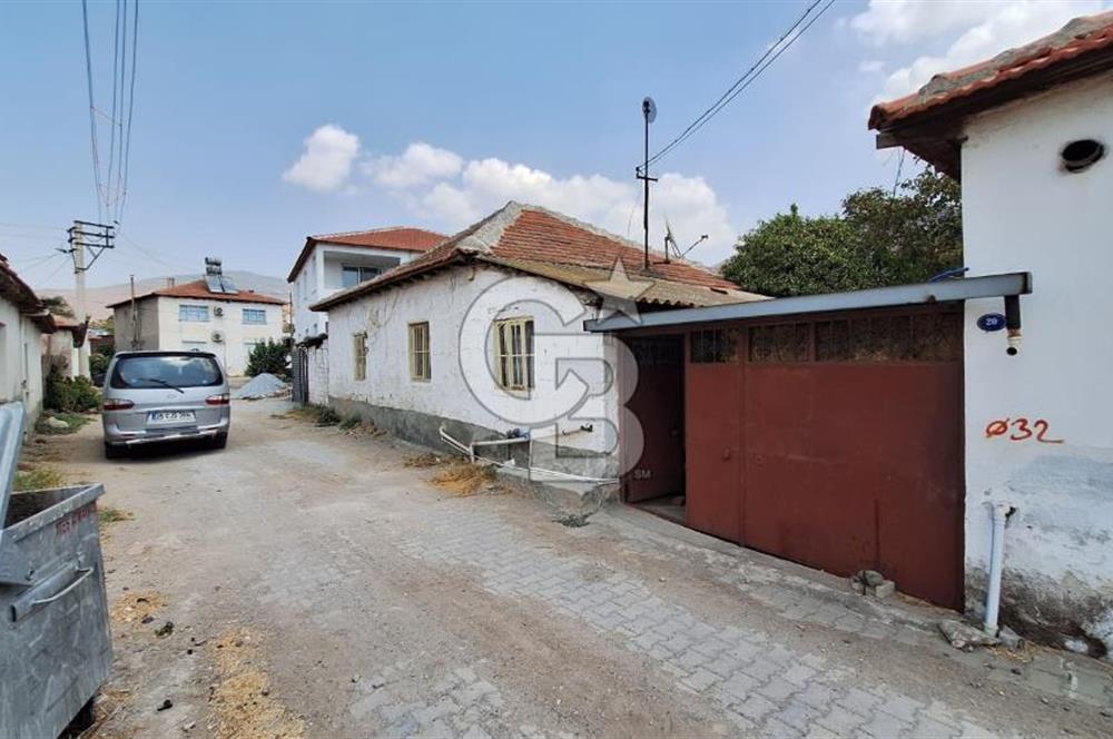MENEMEN TÜRKELLİ KÖYİÇİ MERKEZDE BÜYÜK PARSEL 627 M2 ARSA