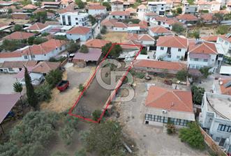 MENEMEN TÜRKELLİ KÖYİÇİ MERKEZDE BÜYÜK PARSEL 627 M2 ARSA
