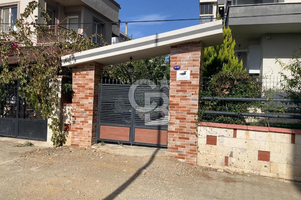 C.B SMYRNA DAN SEFERİHİSAR DA KİRALIK EŞYALI HAVUZLU  SİTE İÇİ DAİRE.