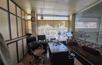 COLDWELL BANKER'DAN HARİKA KONUMLU KİRALIK KÖŞE DÜKKAN
