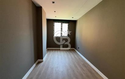 FENERYOLU MÜKEMMEL KONUMDA LÜX 2+1 DAİRE(VATANDAŞLIK İÇİN UYGUN
