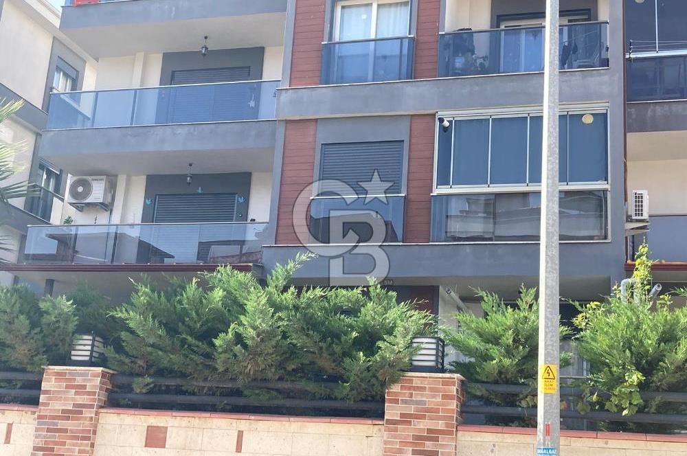C.B SMYRNA DAN SEFERİHİSAR DA KİRALIK EŞYALI HAVUZLU  SİTE İÇİ DAİRE.