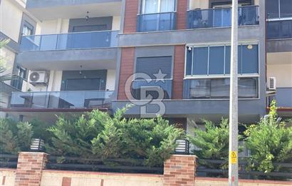 C.B SMYRNA DAN SEFERİHİSAR DA KİRALIK EŞYALI HAVUZLU  SİTE İÇİ DAİRE.
