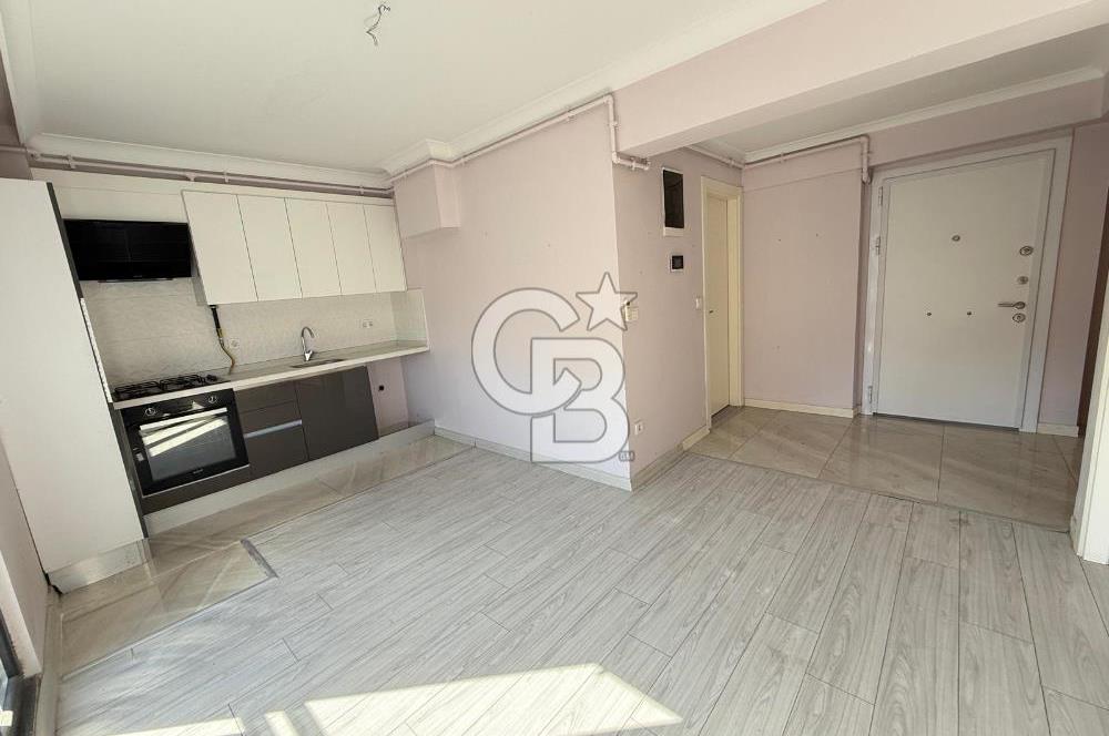 MODA CAFERAĞA'DA YENİ BİNADA DENİZ MANZARALI TERASLI SATILIK 2+1