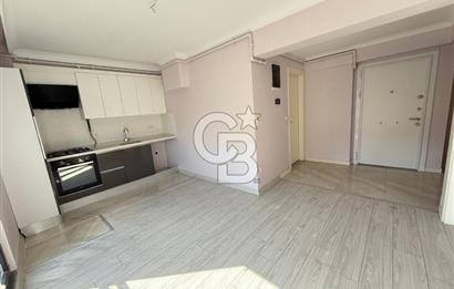 MODA CAFERAĞA'DA YENİ BİNADA DENİZ MANZARALI TERASLI SATILIK 2+1