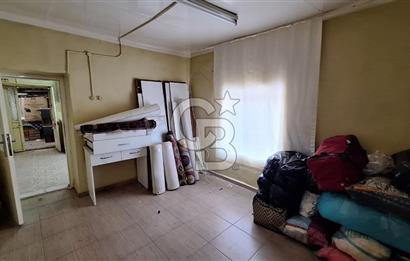 MENEMEN TÜRKELLİ KÖYİÇİ MERKEZDE BÜYÜK PARSEL 627 M2 ARSA
