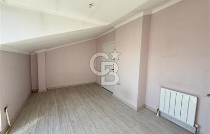 MODA CAFERAĞA'DA YENİ BİNADA DENİZ MANZARALI TERASLI SATILIK 2+1