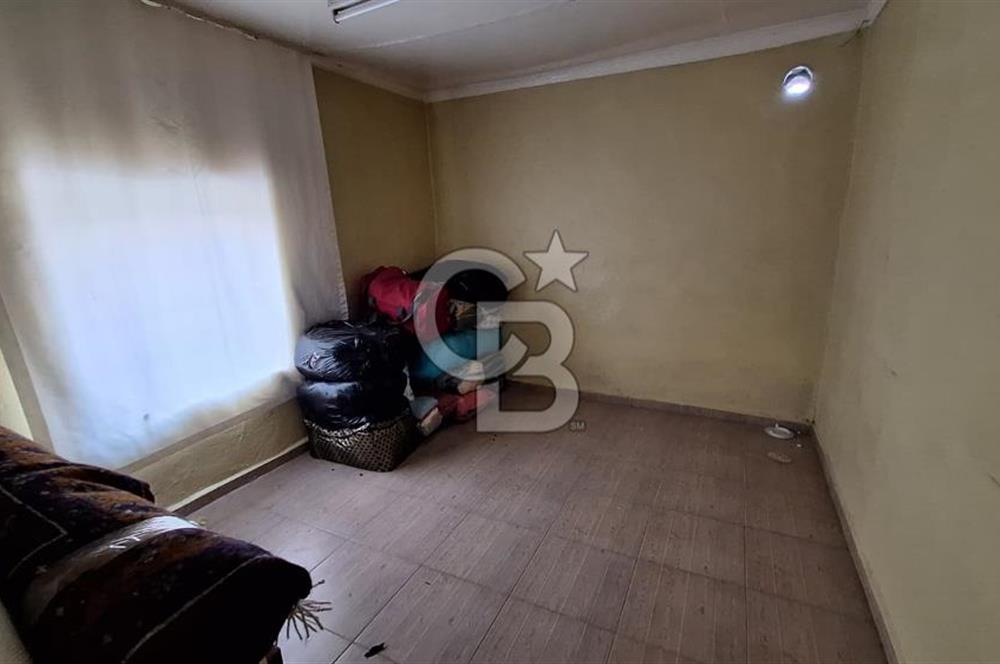 MENEMEN TÜRKELLİ KÖYİÇİ MERKEZDE BÜYÜK PARSEL 627 M2 ARSA