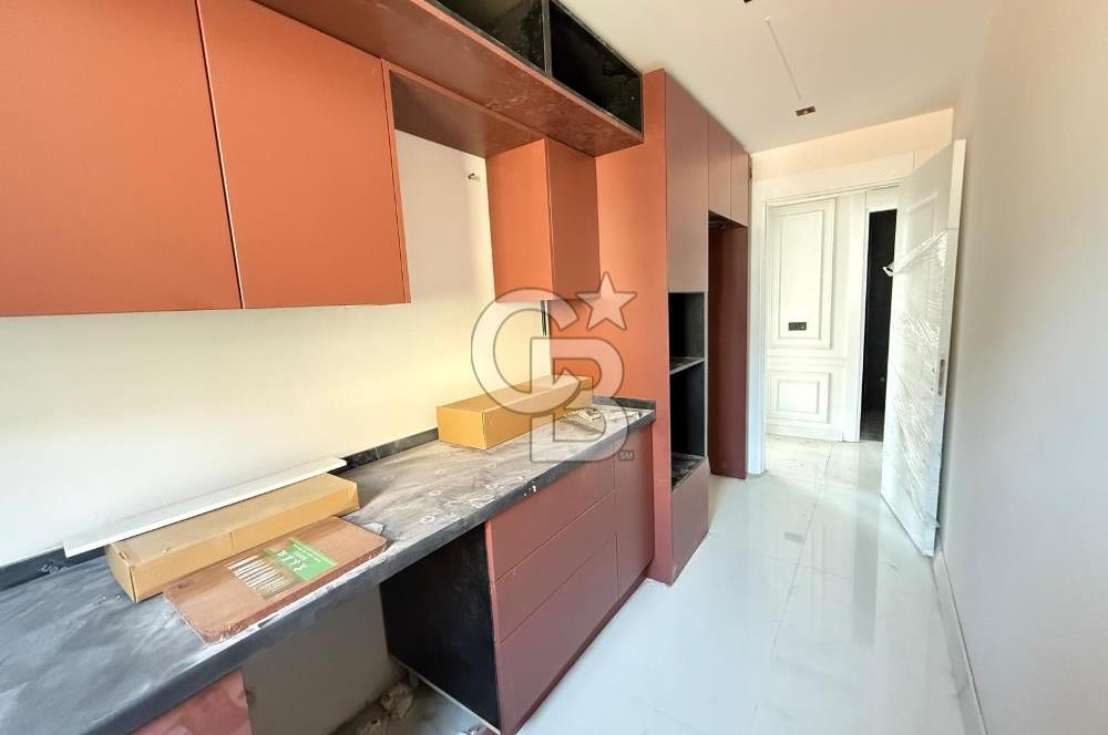 FENERYOLU MÜKEMMEL KONUMDA LÜX 2+1 DAİRE(VATANDAŞLIK İÇİN UYGUN