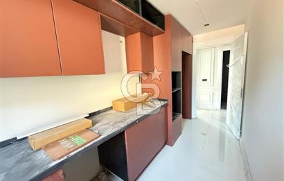 FENERYOLU MÜKEMMEL KONUMDA LÜX 2+1 DAİRE(VATANDAŞLIK İÇİN UYGUN