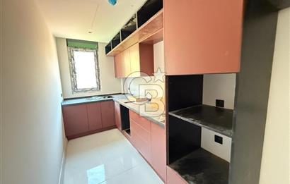 FENERYOLU MÜKEMMEL KONUMDA LÜX 2+1 DAİRE(VATANDAŞLIK İÇİN UYGUN