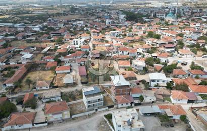 MENEMEN TÜRKELLİ KÖYİÇİ MERKEZDE BÜYÜK PARSEL 627 M2 ARSA