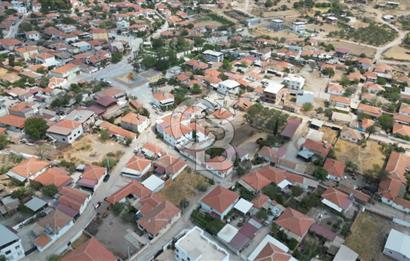 MENEMEN TÜRKELLİ KÖYİÇİ MERKEZDE BÜYÜK PARSEL 627 M2 ARSA