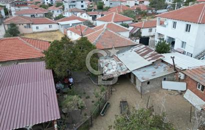 MENEMEN TÜRKELLİ KÖYİÇİ MERKEZDE BÜYÜK PARSEL 627 M2 ARSA