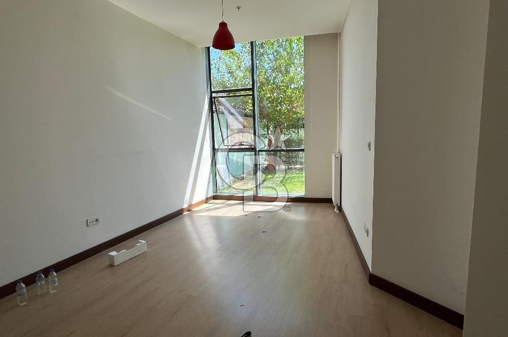Ataşehir Dumankaya İkon Kiralık Geniş 1+1 