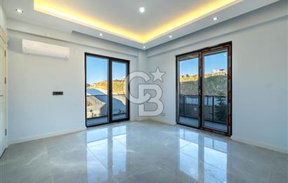 KOCAELİ BAŞİSKELE ASANSÖRLÜ 4+1 ULTRA LÜKS SATILIK DAİRE