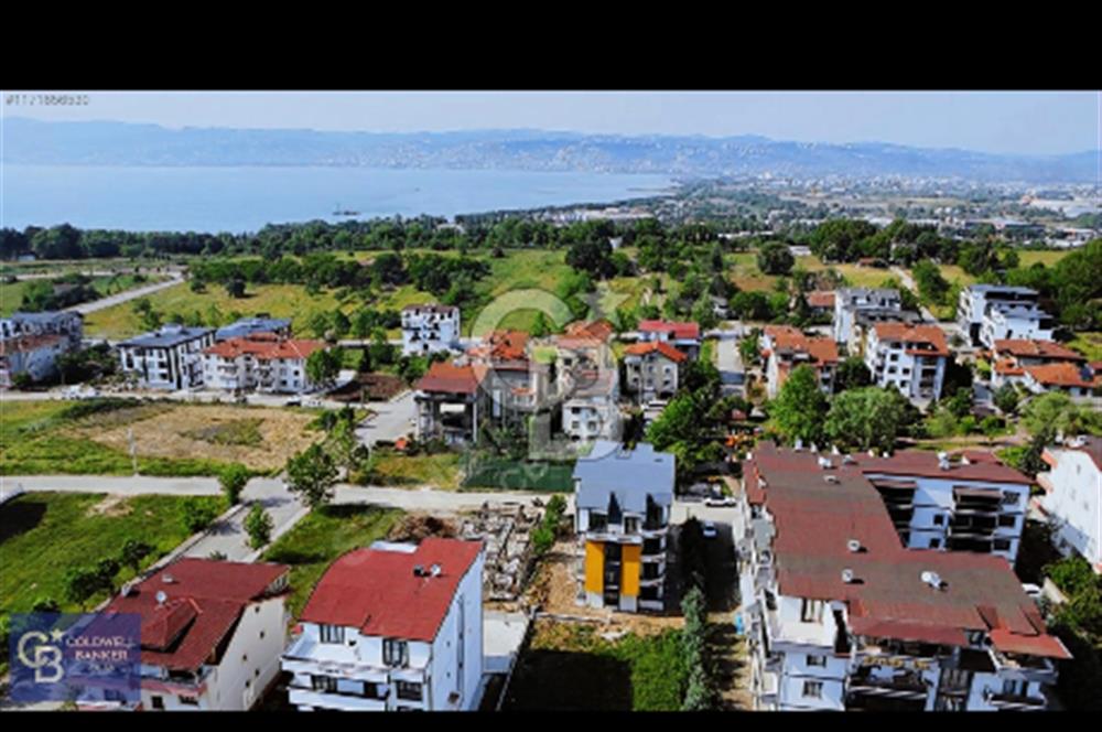 KOCAELİ BAŞİSKELE'DE EBEVEYN BANYOLU 3+1 ÇATI DUBLEKS DAİRE